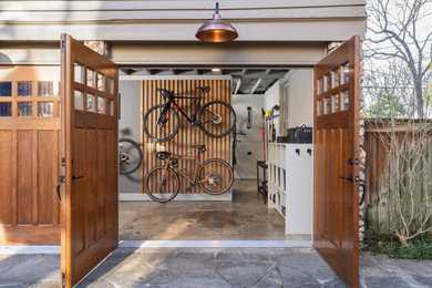 Historic Forest Park Carriage House
