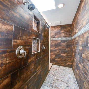 Sizzle, Niches and Details Make the Shower