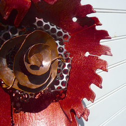 Saw Blade Flowers - Home Decor