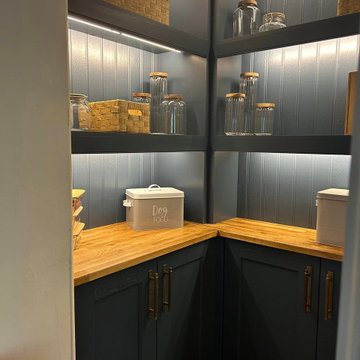 Walk In Larder Design