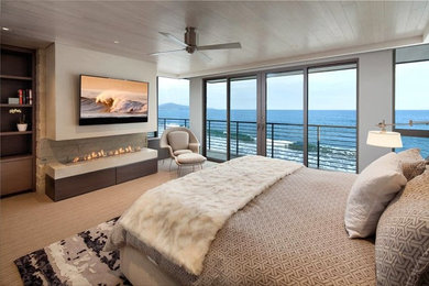 Bedroom - modern bedroom idea in Santa Barbara