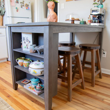 Small Kitchen, Big Style: Dakota’s Functional & Flexible Dining Space