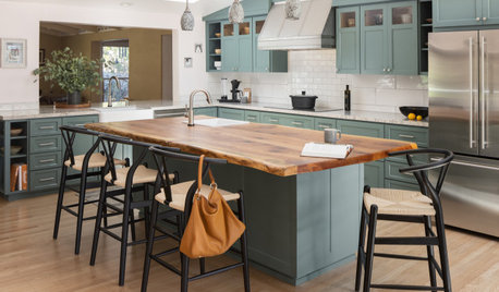 10 Gorgeous Green Paints for Kitchen Islands and Cabinets