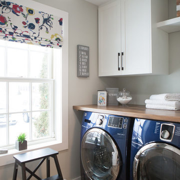 Mud Room/ Laundry