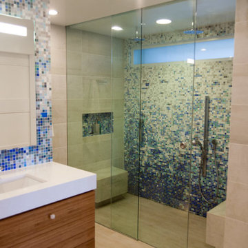 Leucadia Beach Spa Bath