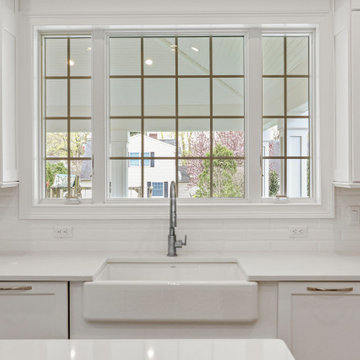 Custom Kitchen Cabinets