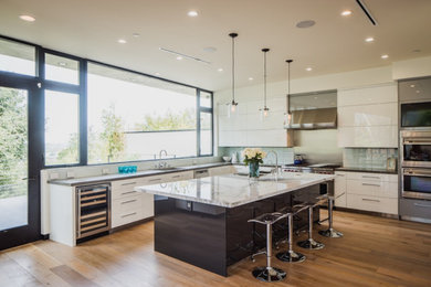 Inspiration for a kitchen remodel in Los Angeles