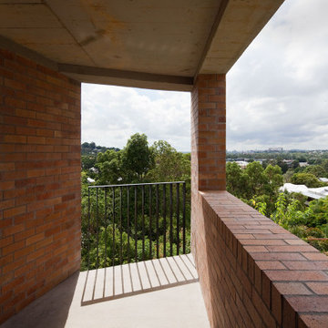 Newmarket Valley House