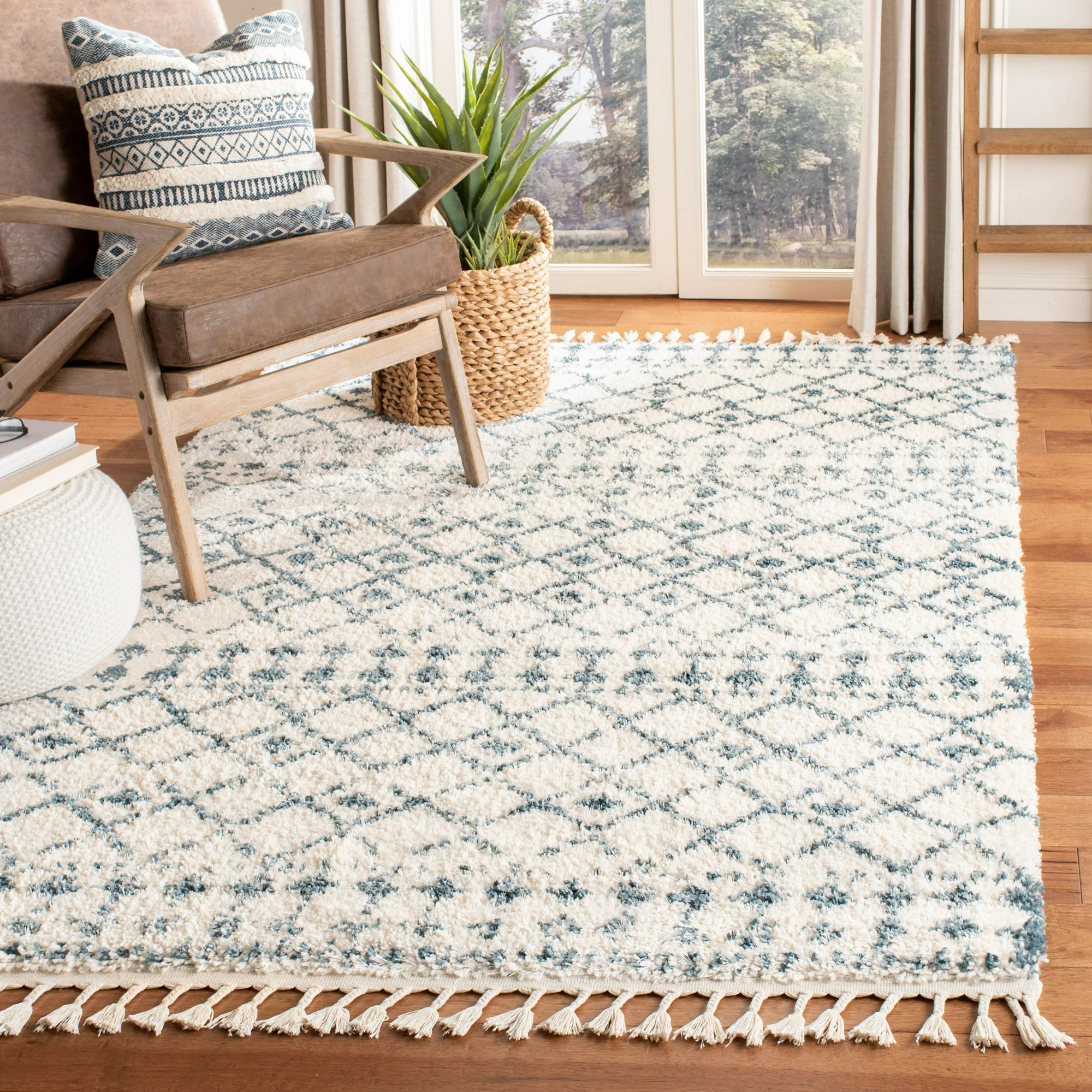 Bohemian Aztec Shag Area Rug, Fringe and Tribal Pattern Design ...