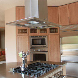 Ingrams Kitchen - Kitchen Cabinetry