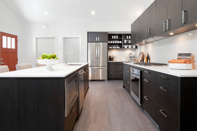 Inspiration for a contemporary kitchen remodel in Vancouver