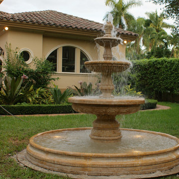Naples, FL Traditional Tiered Fountain