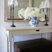 DeFoe & Co. - Bead board entryway