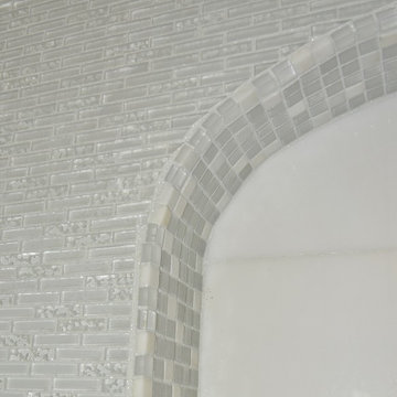 Silver tile and glitter grout detail