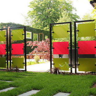 Stilmix Garten mit Gartenmauer in London