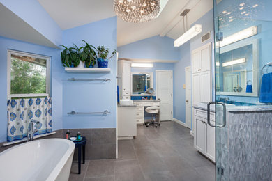 Example of a transitional bathroom design in Austin