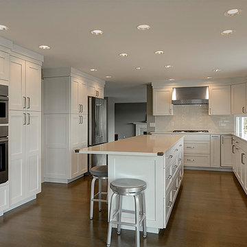 Large-Scale Renovation of Mid-Century View Home Bellevue, WA