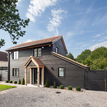 CONTEMPORARY OAK FRAME HOME IN HERTFORDSHIRE
