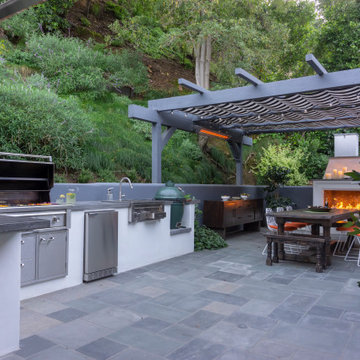 Mandeville Canyon Modern Oasis