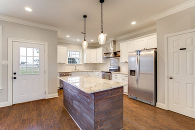 Photo of a transitional kitchen in New Orleans.