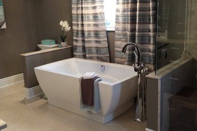 Mid-sized trendy master ceramic tile and beige floor bathroom photo in Toronto with gray walls and a two-piece toilet