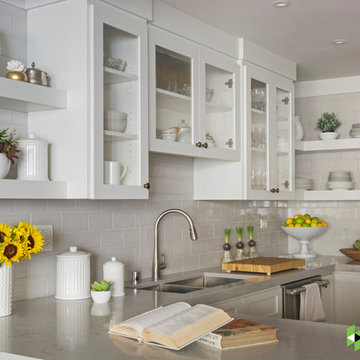 My Houzz: Mila Kunis Surprises Her Parents With a Condo Makeover