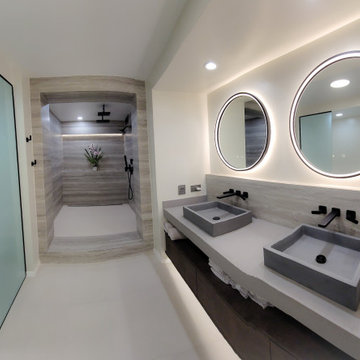 Modern Master Bathroom