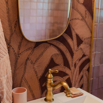Jungle House - Bathrooms