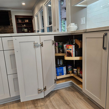Function Meets Style: A Smart Kitchen Transformation