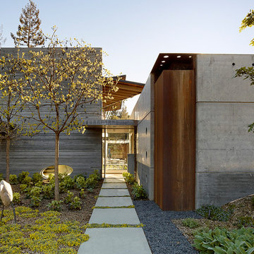 Modern Entry