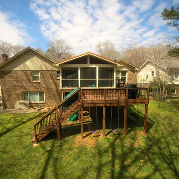 Deck and screened porch combination space in Hoover, AL