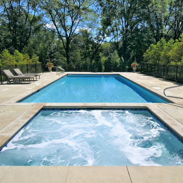 Naperville, IL Swimming Pool and Hot Tub with Automatic Covers