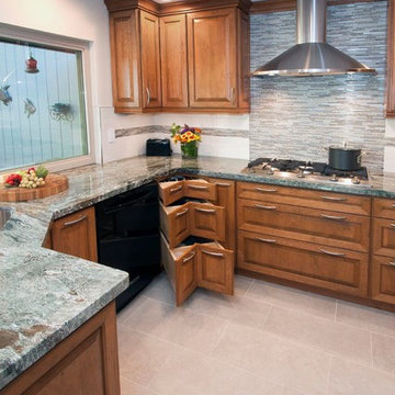 Small kitchen, max storage