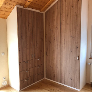 Drempelschrank und Dachschrägenschrank