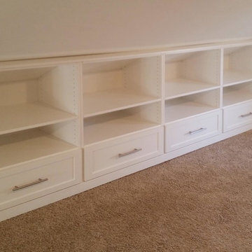 Adjustable Attic Built-In Storage