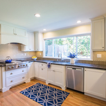 Kitchens and Great Rooms