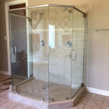 Neo-Angle and Corner Showers