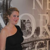 Nancy Renauds foto