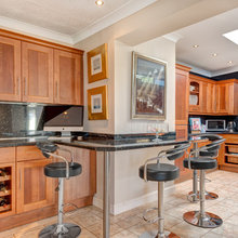 Black kitchen