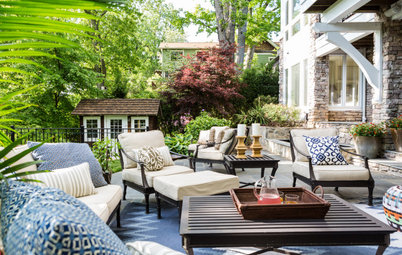 How to Create an Inviting Outdoor Seating Area