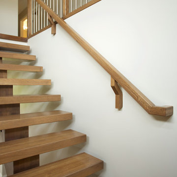 White Oak Mono Stringer with Stainless Steel Spindles