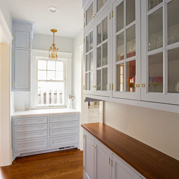 1916 Colonial with a Butler's Pantry