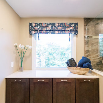 Beckett Ridge Master Bathroom (Eagle Ridge Drive)