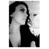 Joice Sashalmi's photo