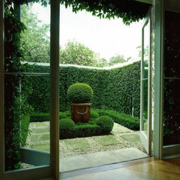 Privacy Solution with Artificial Hedge Panels from GreenSmart
