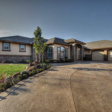 Exterior Selinda
