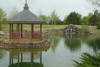 This is an example of a traditional landscaping in Oklahoma City.