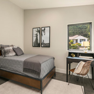 Magnolia Light-filled Contemporary