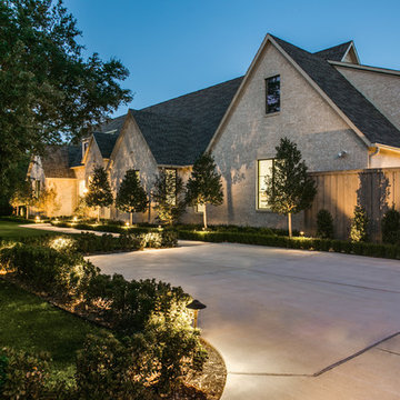 Landscape Lighting: Dallas Home, 2017