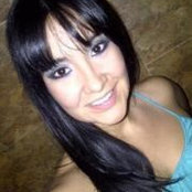Yezi Peraltas foto